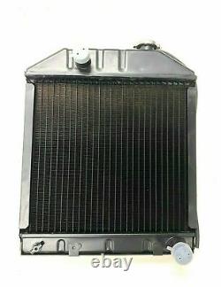 C7NN8005H Radiator For Ford Tractors 2000 2600 3000 3100 3500 3600 4000 4100
