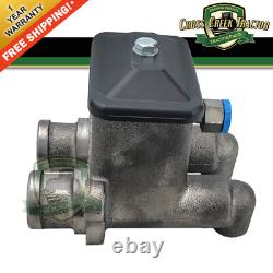 D3NN2140A Brake Master Cylinder For Ford Tractors 8000, 9000, 8600, 9600, 8700+