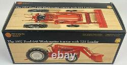 Precision Series The 1957 Ford 641 Workmaster with 725 Loader 1/16 Scale Tractor